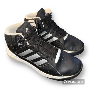 Men’s Adidas basketball shoes size 10.5